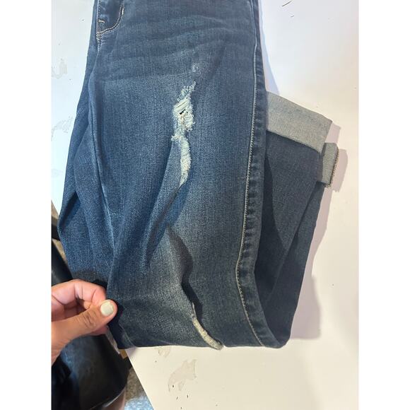 Guess Jeans *Size 26* - Picture 5 of 5